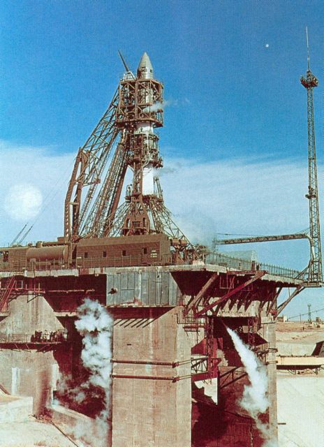 Ракета-носитель «Восход» была впервые запущена 16 ноября 1963 года